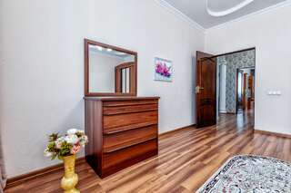 Апартаменты Premium Apartment in Downtown- Nursaya, best location Нур-Султан Апартаменты с 1 спальней-13
